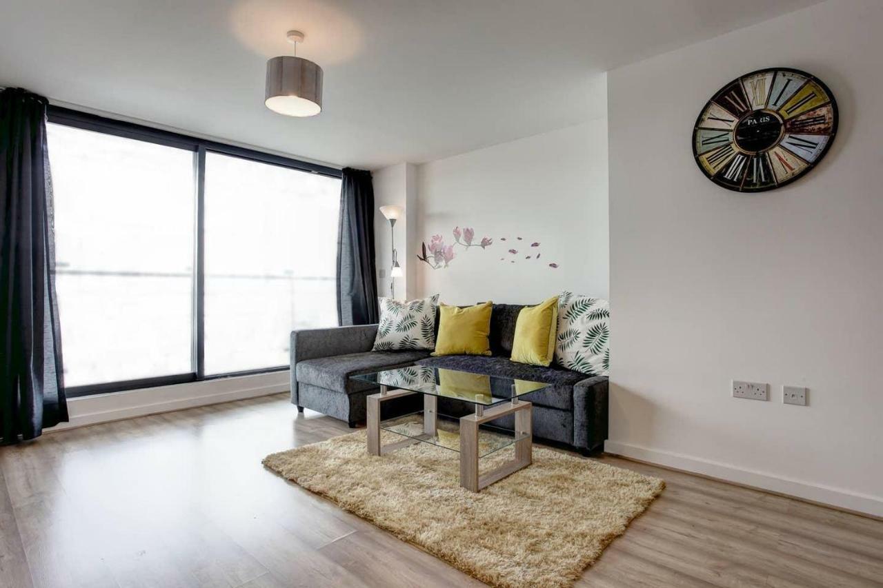Newly Renovated Riverside Flat W/ Private Balcony Norwich Exteriér fotografie