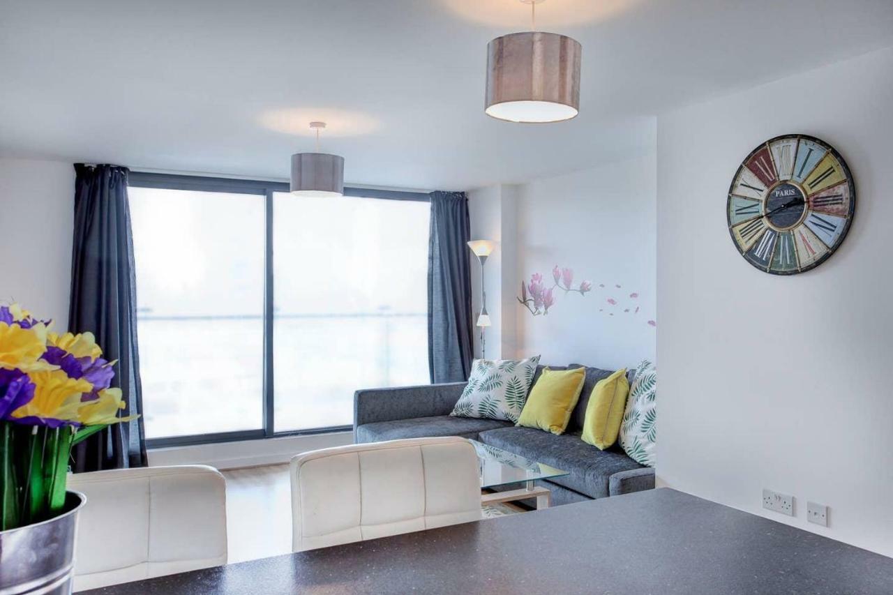 Newly Renovated Riverside Flat W/ Private Balcony Norwich Exteriér fotografie